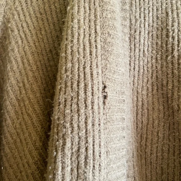 Saks Fifth Avenue Sweater - Picture 7 of 7